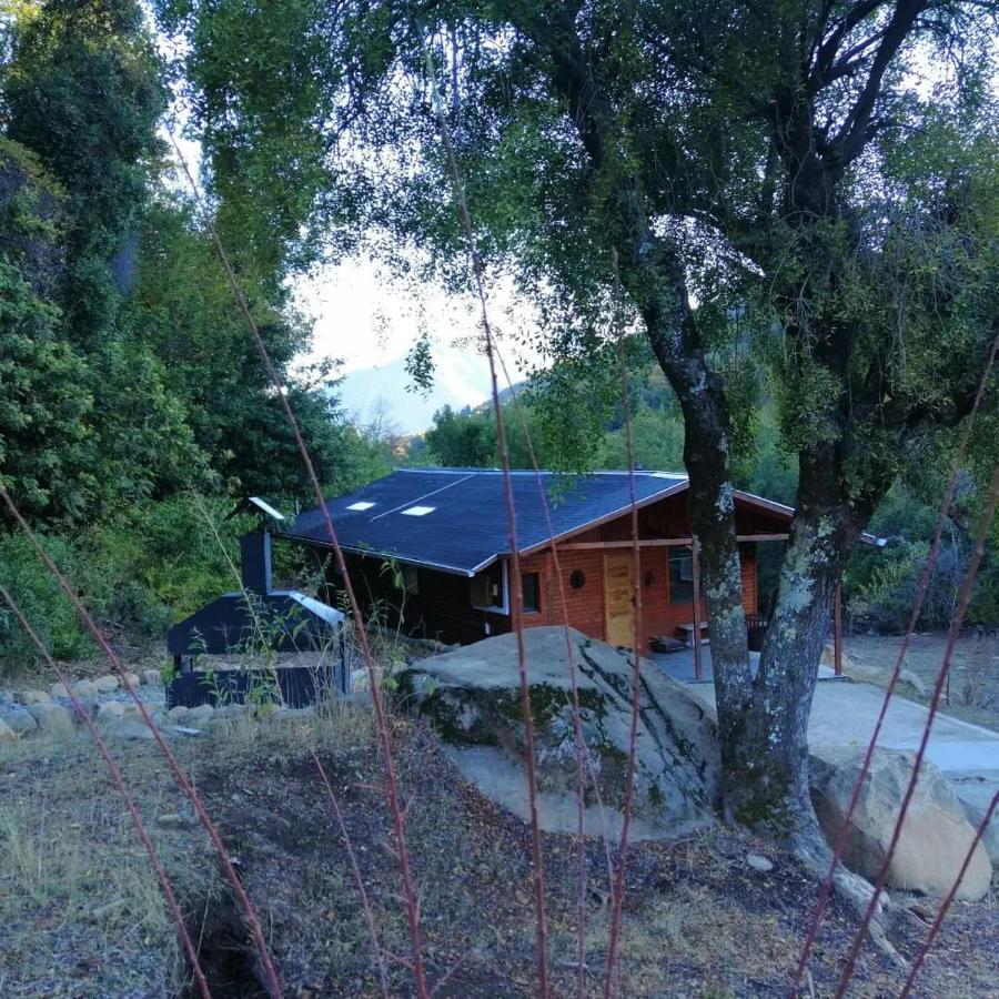 モリーナ Refugio Del Salto -Radal 7 Tazasヴィラ エクステリア 写真